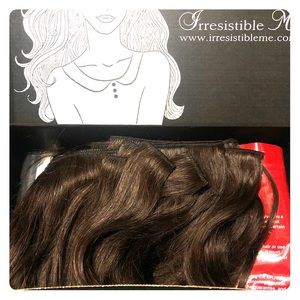 Irresistible Me 18” clip in hair extensions NEW